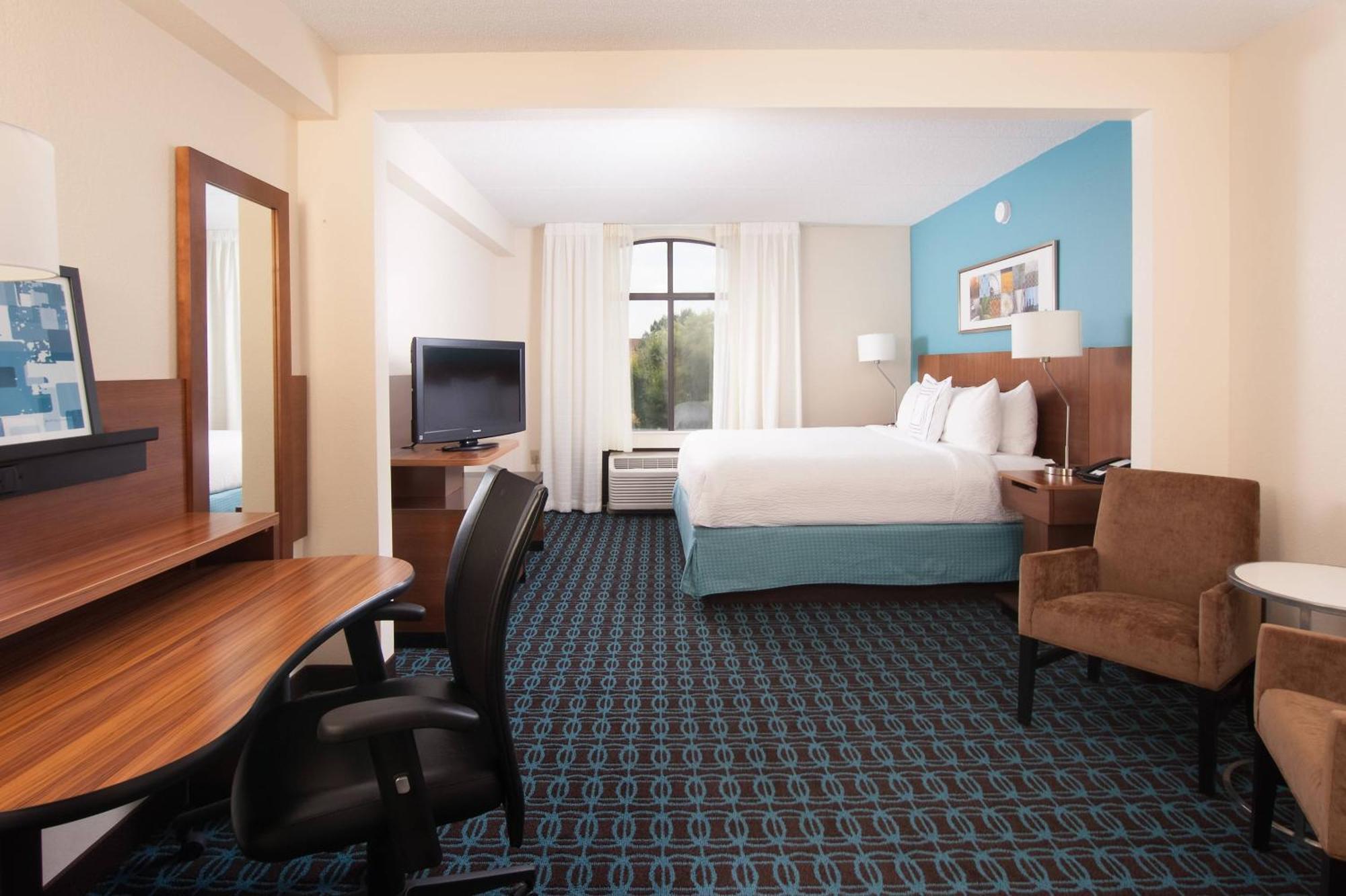 Fairfield Inn And Suites Atlanta Airport South/Sullivan Road College Park Exterior photo